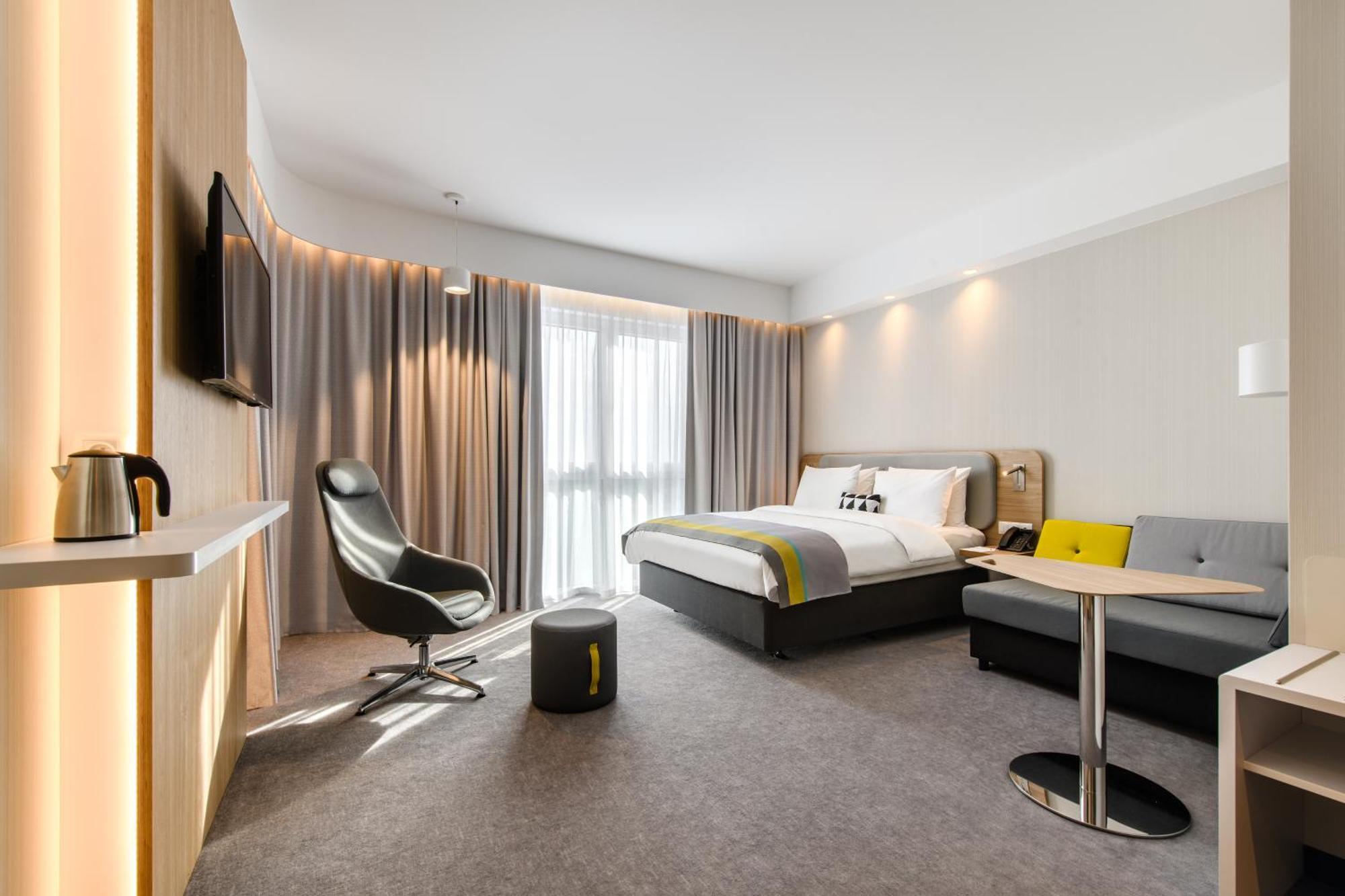 Holiday Inn Express - Rzeszow Airport By Ihg Ясьонка Екстер'єр фото