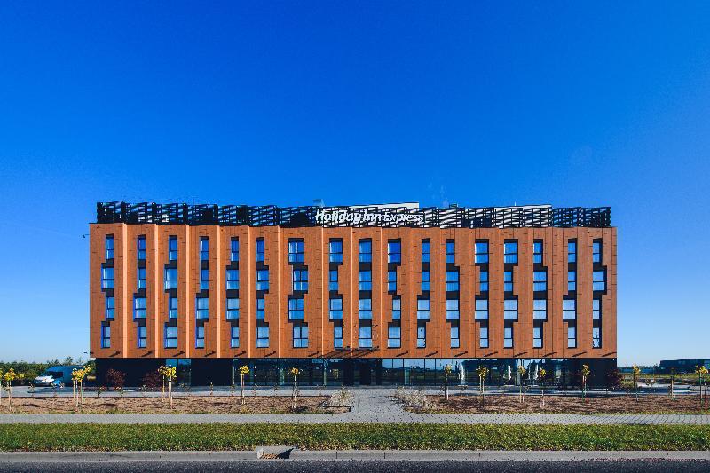 Holiday Inn Express - Rzeszow Airport By Ihg Ясьонка Екстер'єр фото